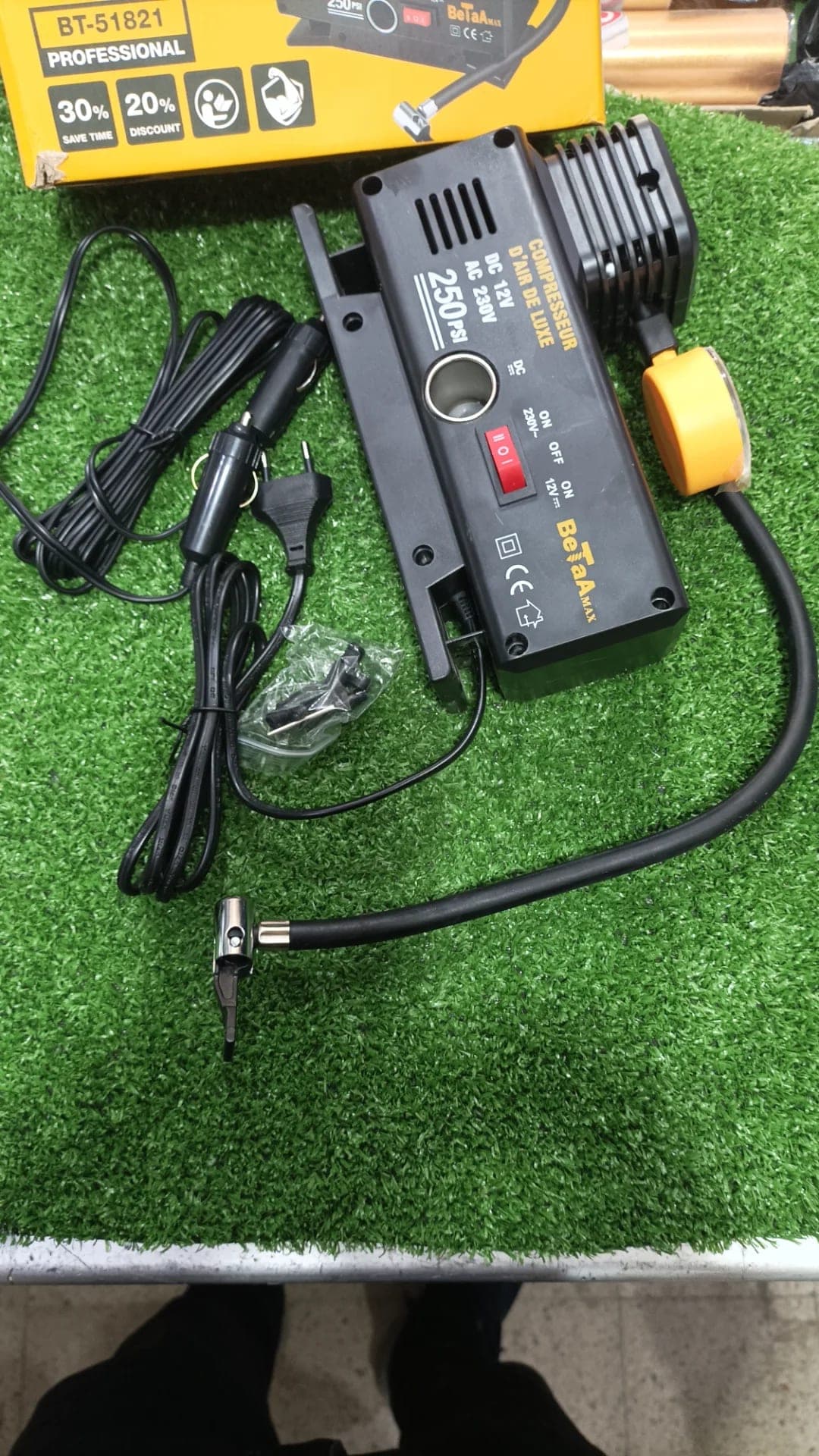 كومبريسور السيارات 12v/24v 2