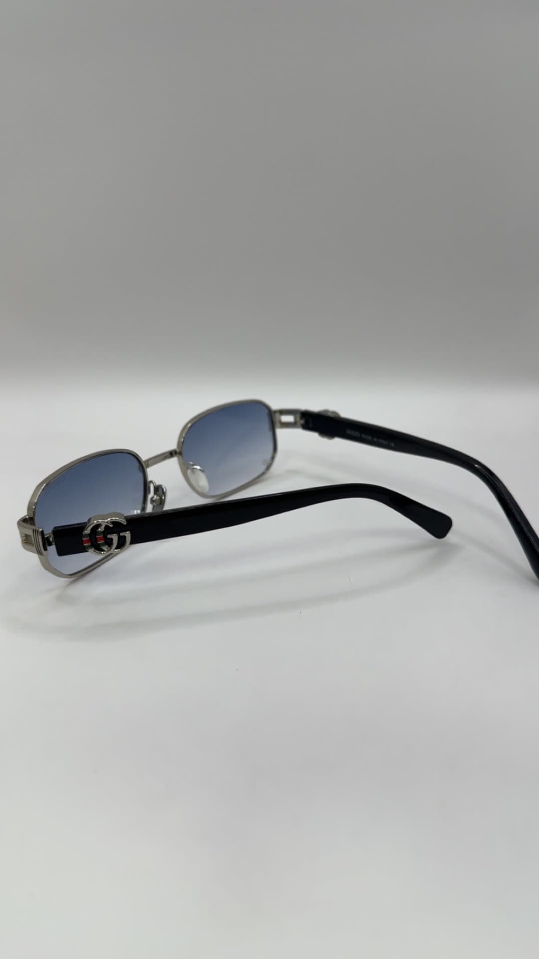 ️✨ نظارات Gucci الأنيقة  2