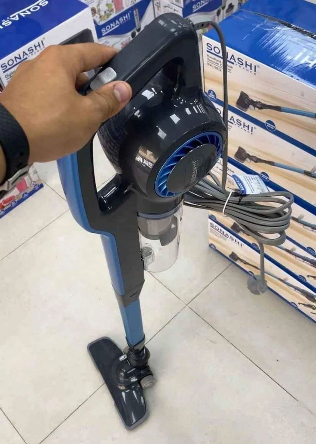 Sonashi Aspirateur balai à main 0,9 L 600 W SVC-9032 Bleu 5