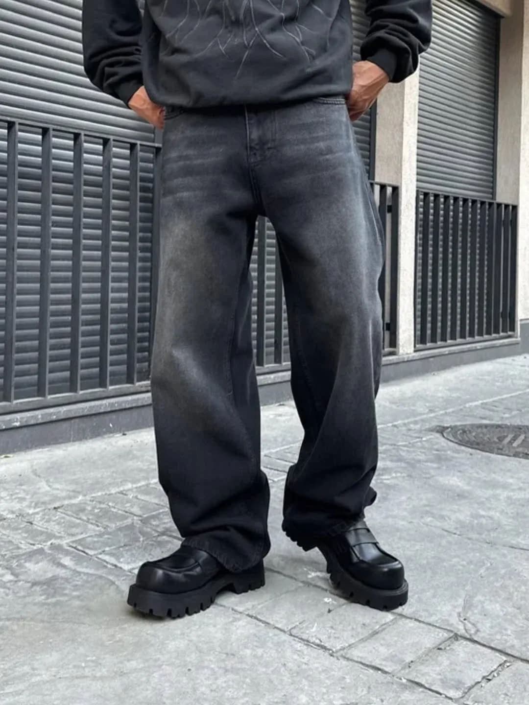 BLACK BAGGY JEANS 