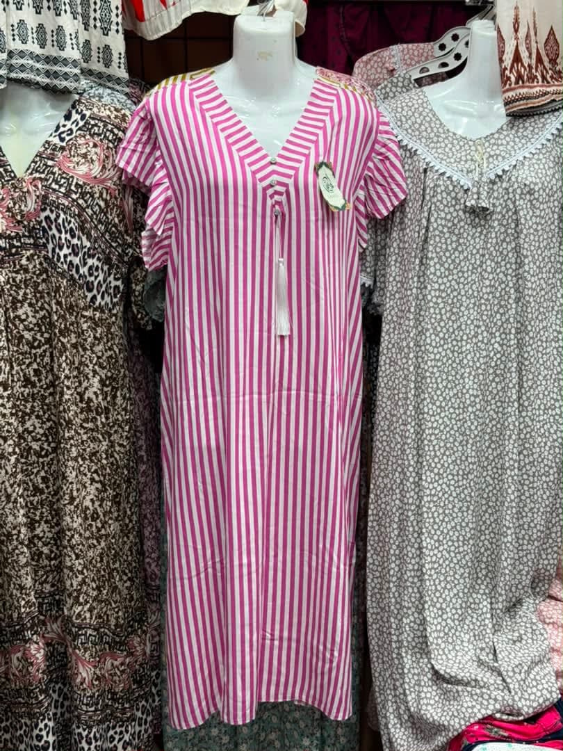 ملابس نسائية  2
