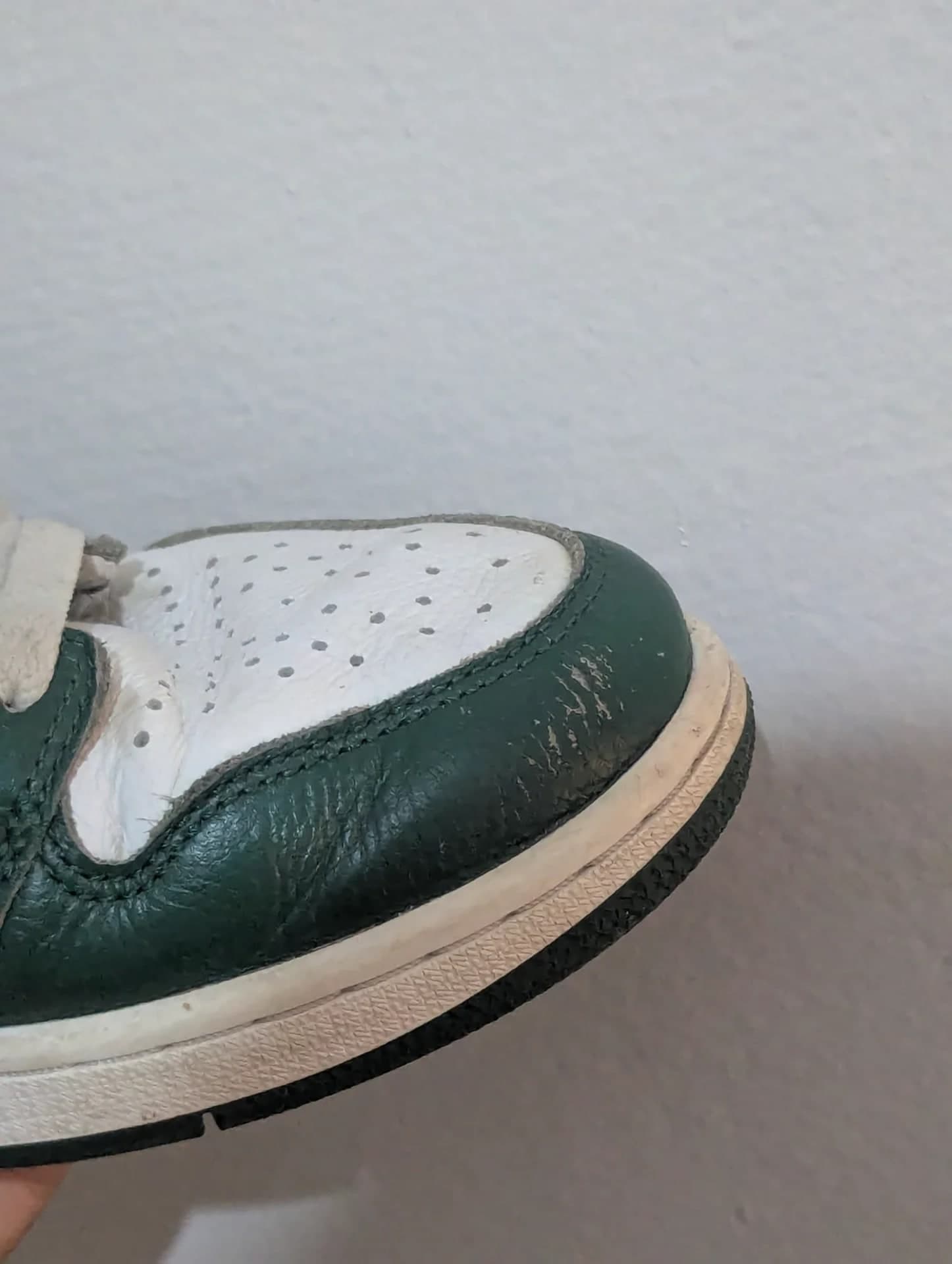 حذاء جوردن اصلي  - Air Jordan 1 Original Caba  4