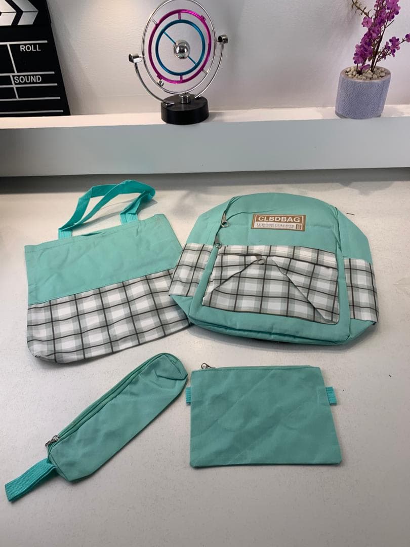 Ensemble de sacs d’école Kawai pour adolescents 4Pcs CLBD V4 Vert – محفظة 4 قطع كاواي أخضر 5