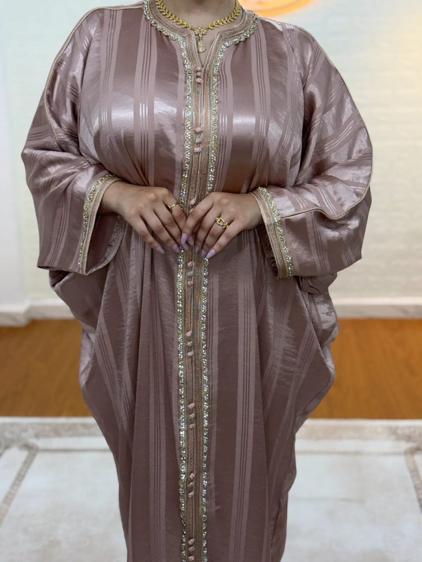 Chauve souris rose pale caftan  3