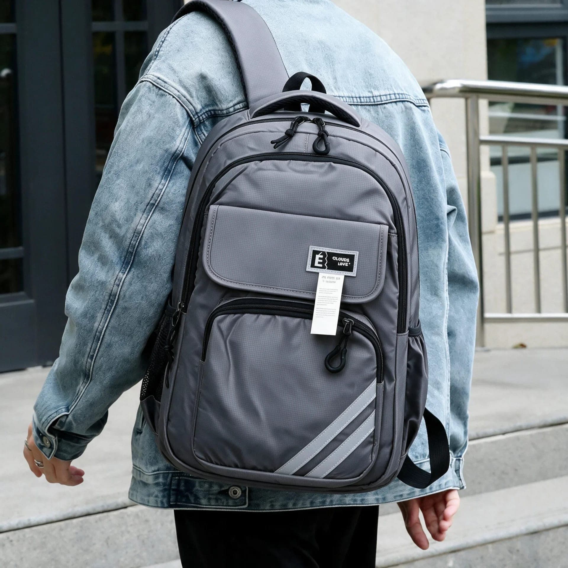 Sac à Dos Sport et Scolaire Multi-Poches Tissu Oxford Résistant et Imperméable Gris SACKDS27GR - حقيبة ظهر رياضية ومدرسية متعددة الجيوب مع عواكس ضوئية 2