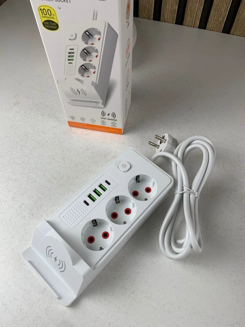 Multiprise 3 SOCKET 2500W avec USB, Type-C et chargement sans fil – مقبس طاقة وشاحن لاسلكي 6