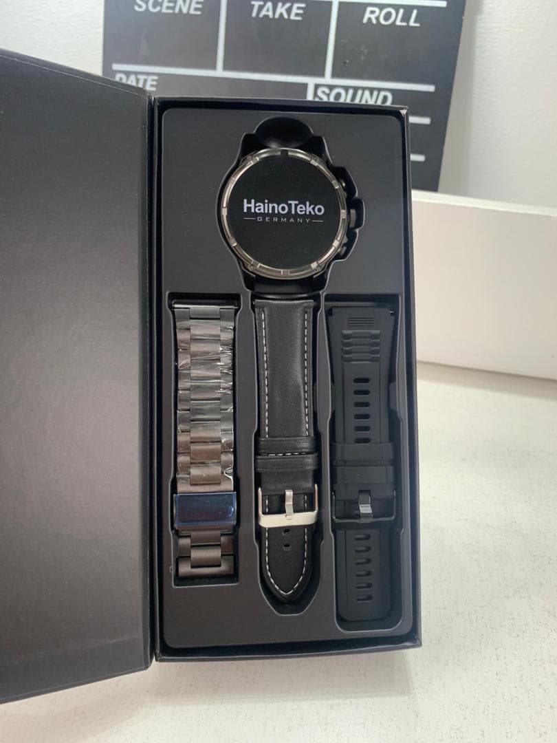 Smart Watch Haino Teko RW-60 MAX avec Lampe Torche et 3 Bracelets – ساعة ذكية أصلية 3