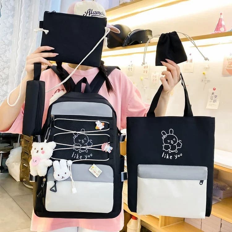 - حقيبة ظهر بعدة قطع بتصميم كاوايي 4