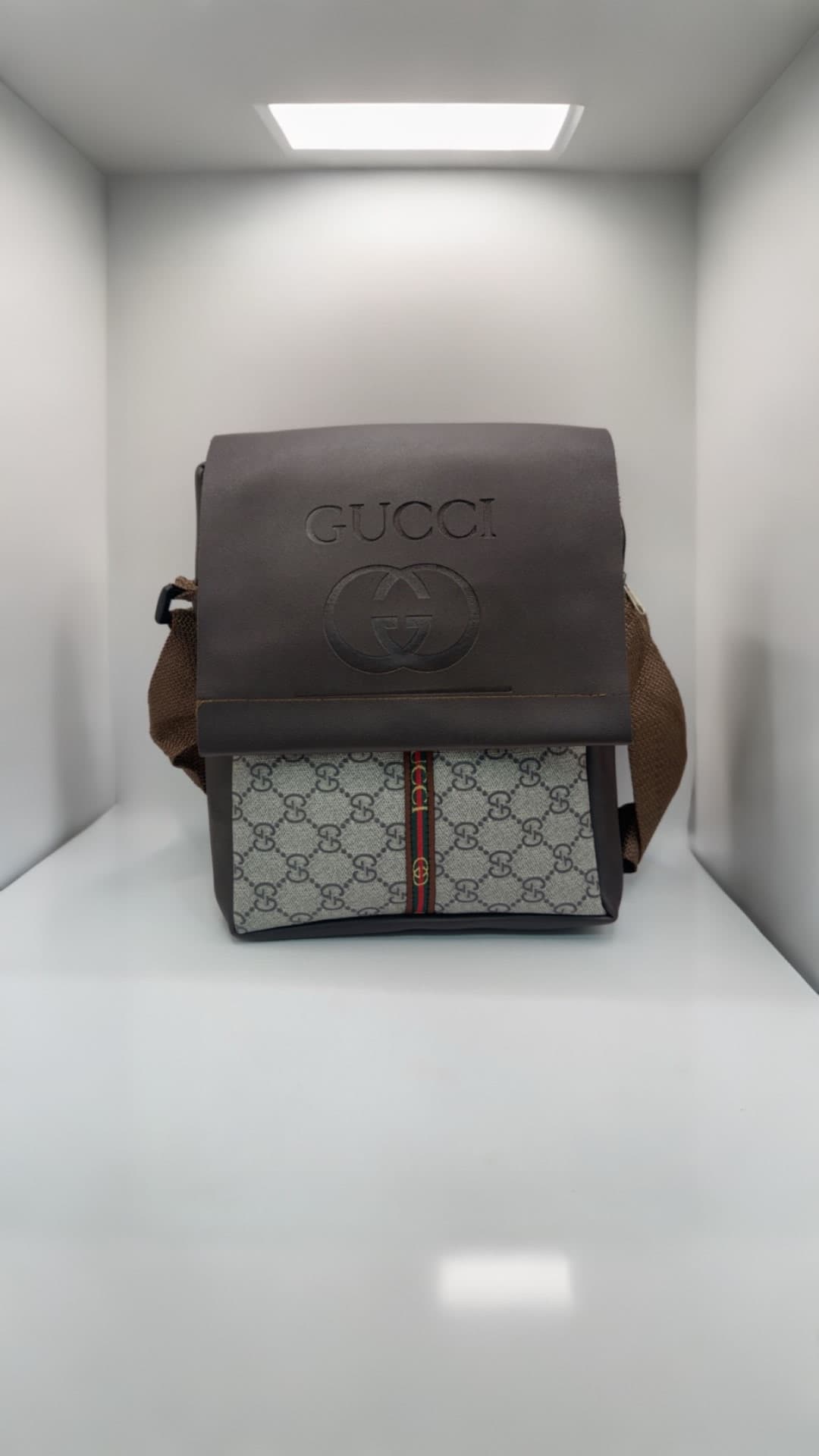 حقيبة Gucci🧳