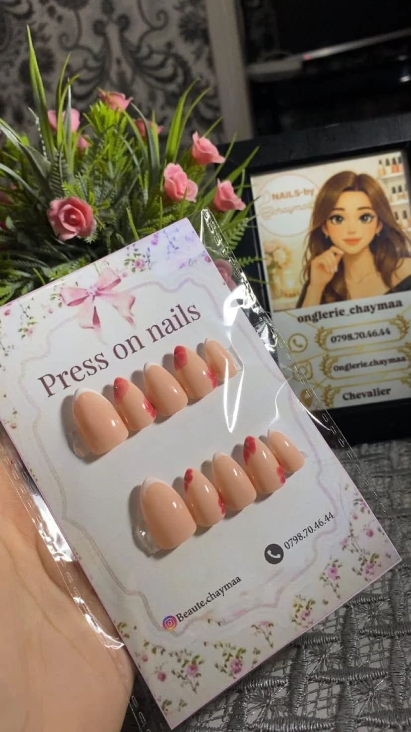 Nails 12