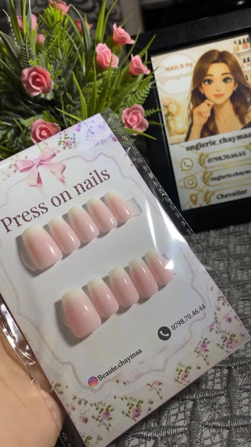 Nails 10
