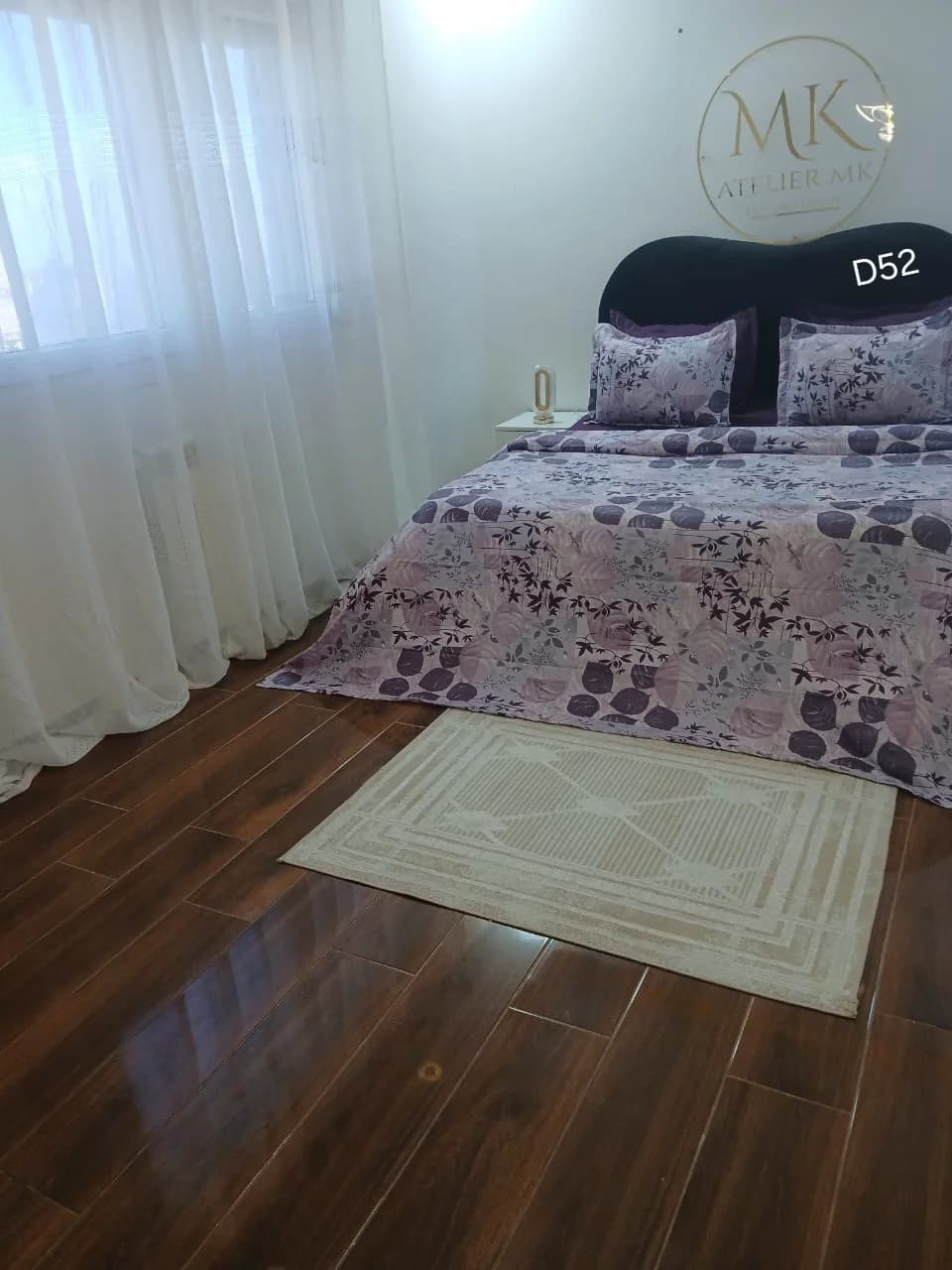 D52