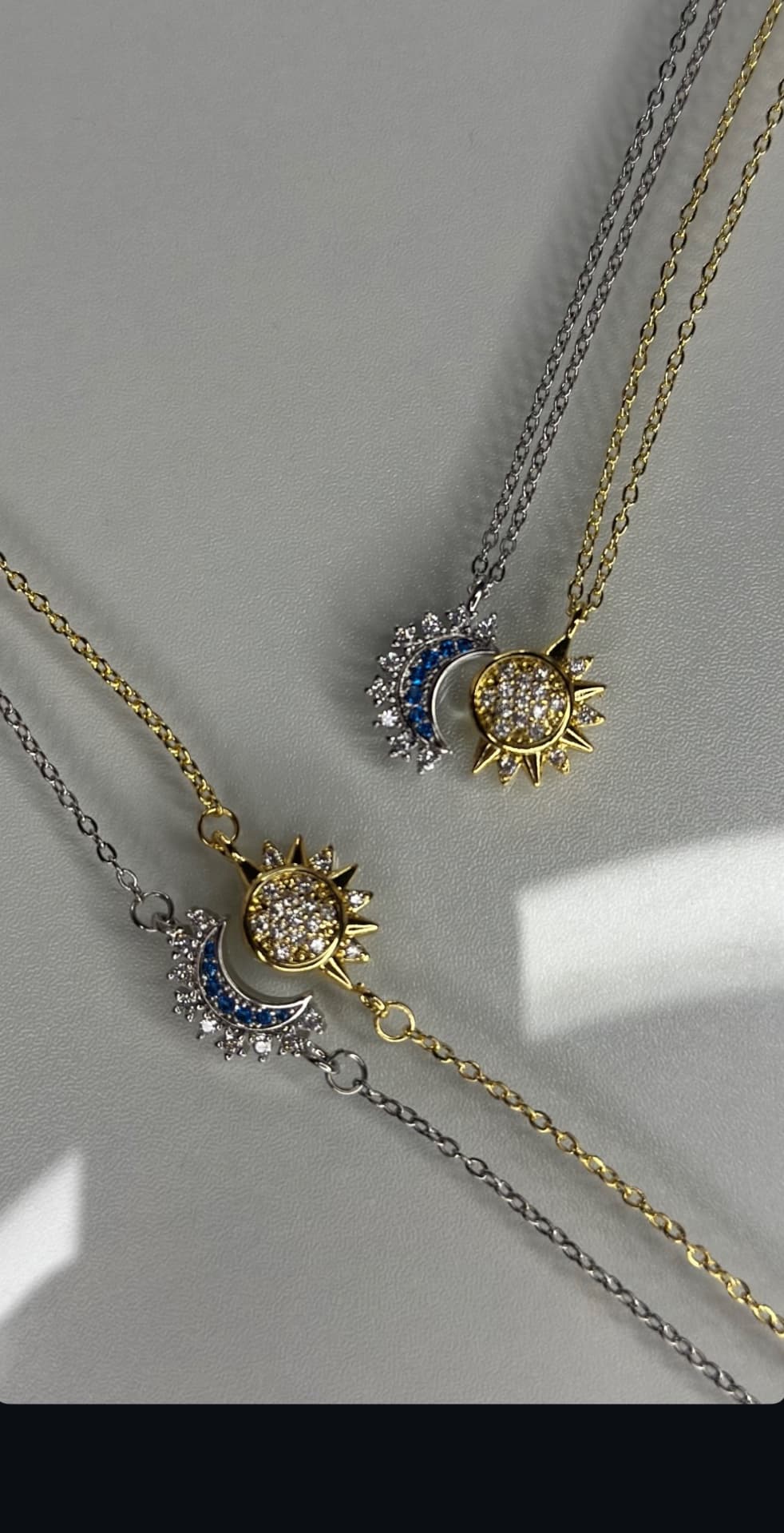 Duo moon and sun