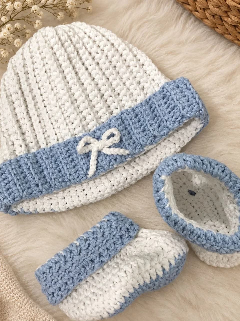 BABY beanie and socks