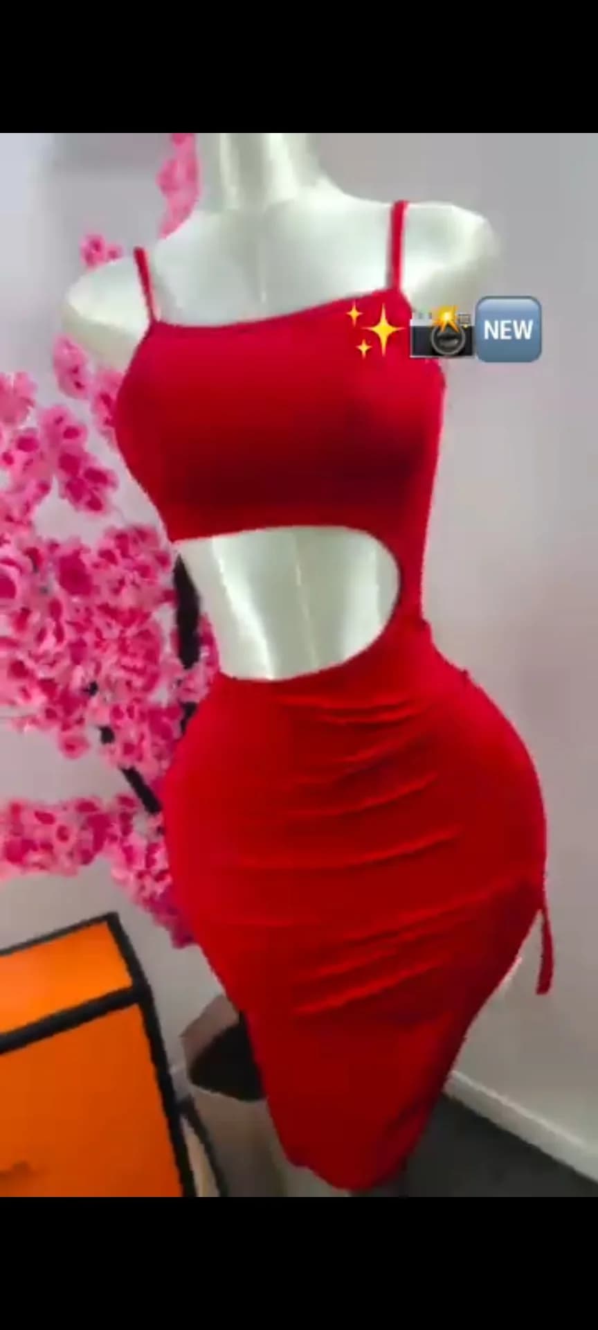 بيجامات نسائية ولانجري