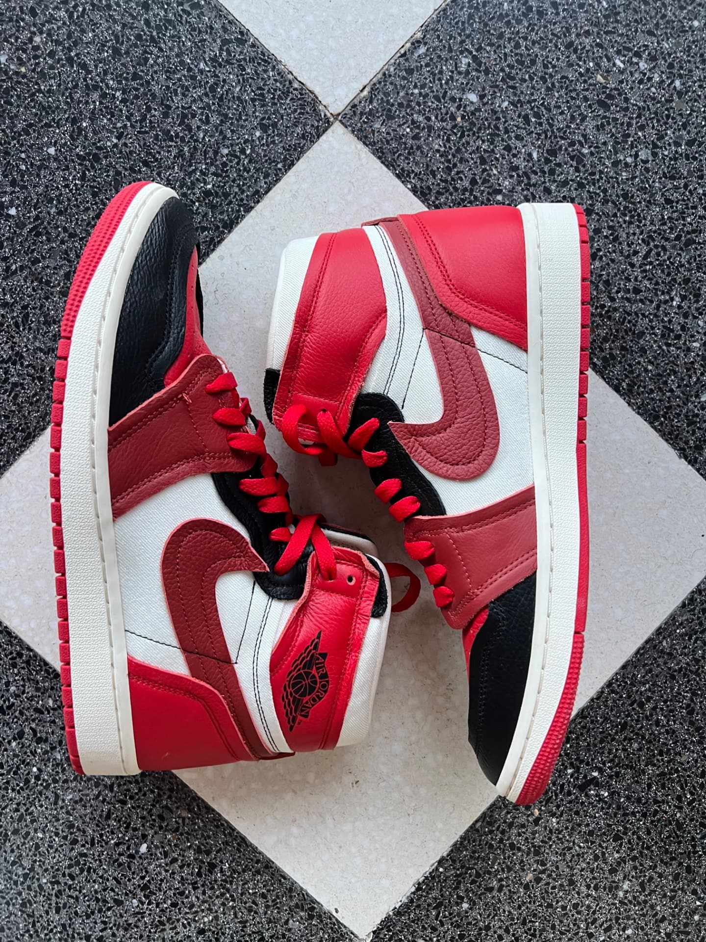 Original Nike Jordan one : 43