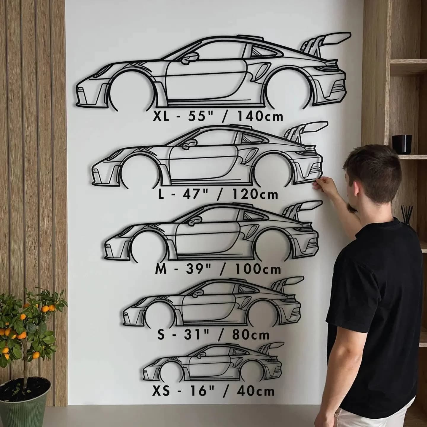 Des décorations murales pour afficher sa passion pour les voitures de façon unique, disponibles pour tous les véhicules, toutes les tailles et tous les angles.