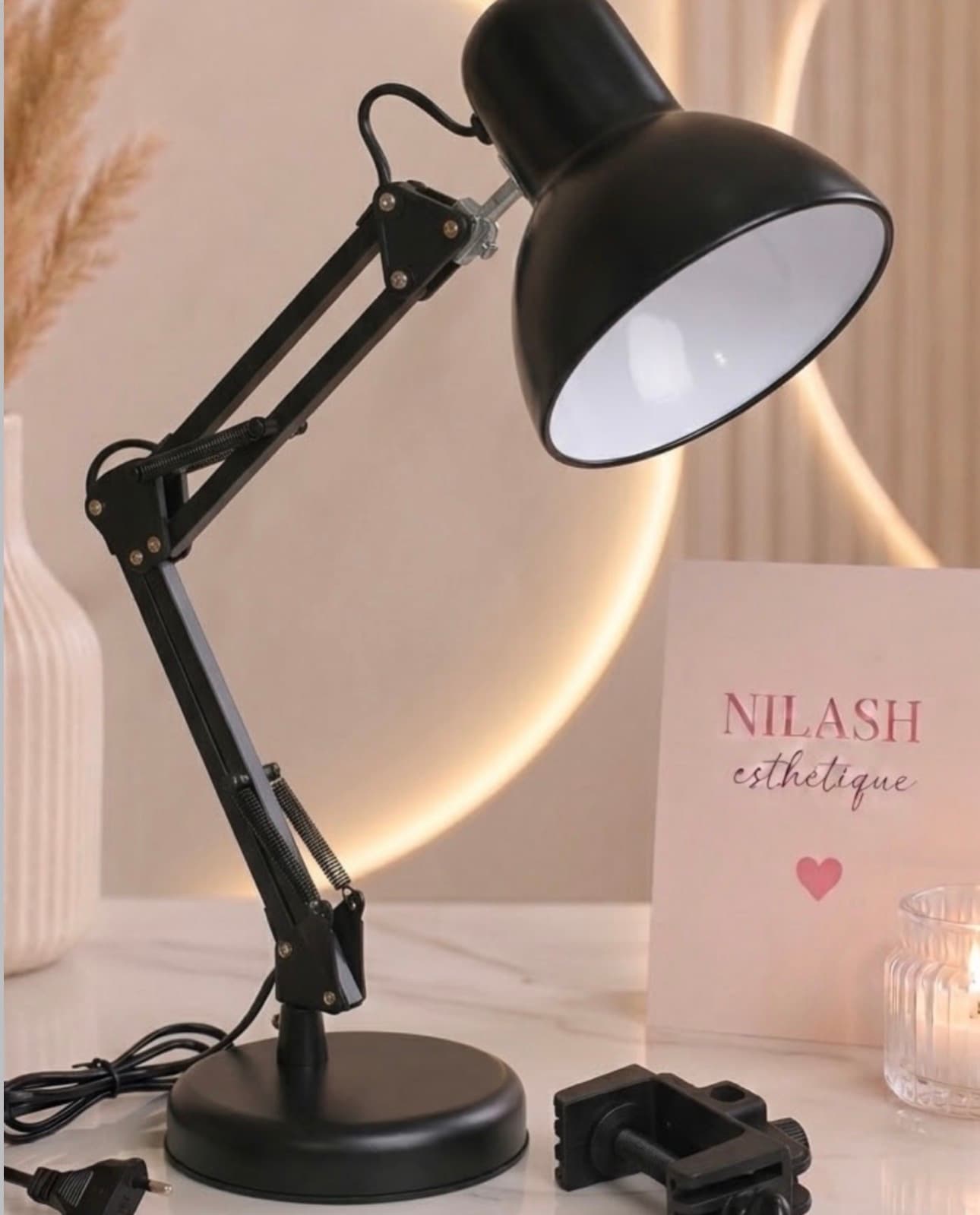 Lampe de Bureau Esthétique – Noire Mat