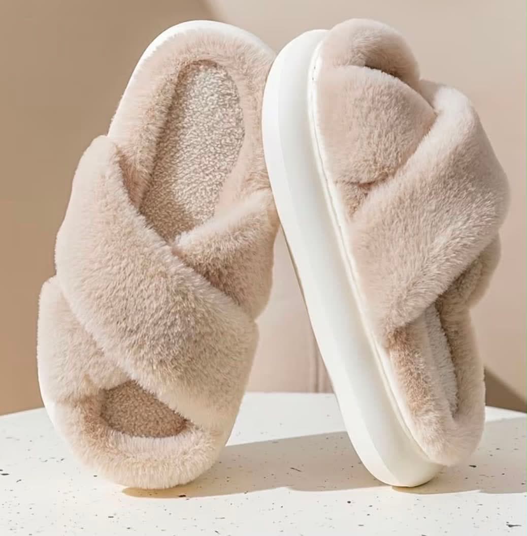 Pantouffle beige blanc